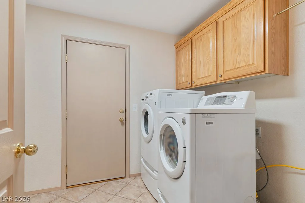 5123 Fiji Island, North Las Vegas, NV 89031