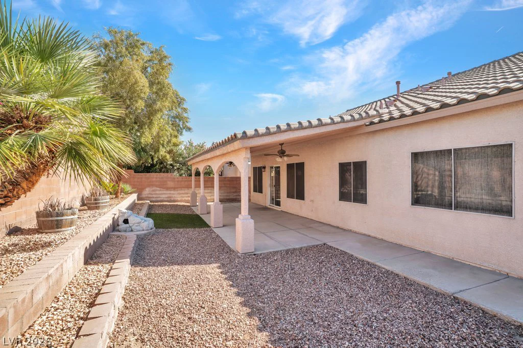 5123 Fiji Island, North Las Vegas, NV 89031