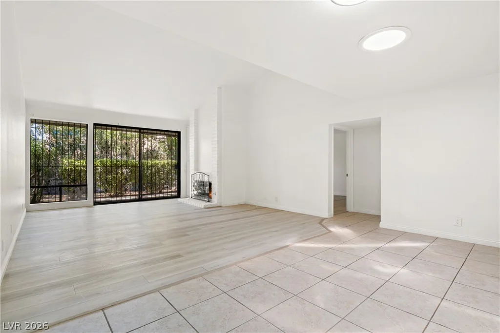 2674 San Martin, Las Vegas, NV 89121