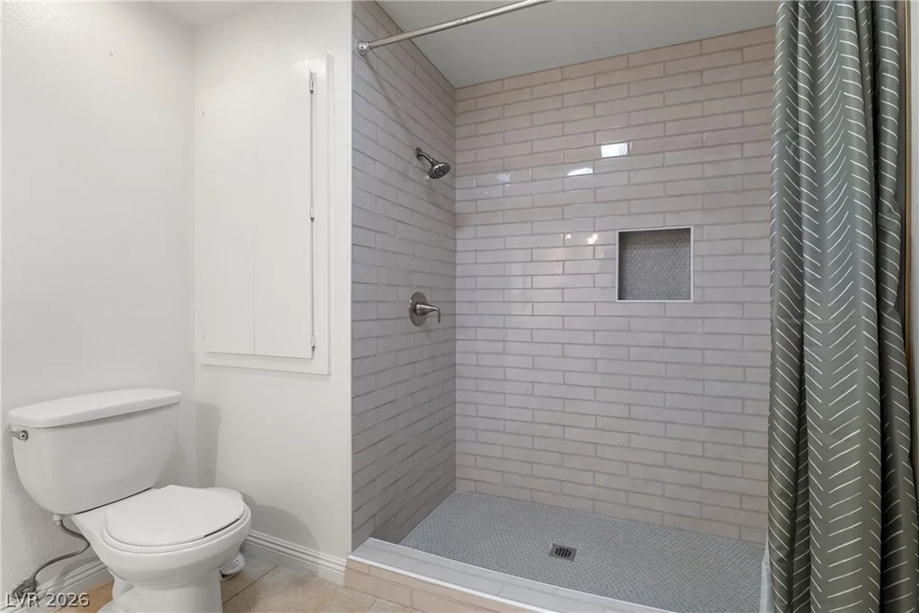 2674 San Martin, Las Vegas, NV 89121