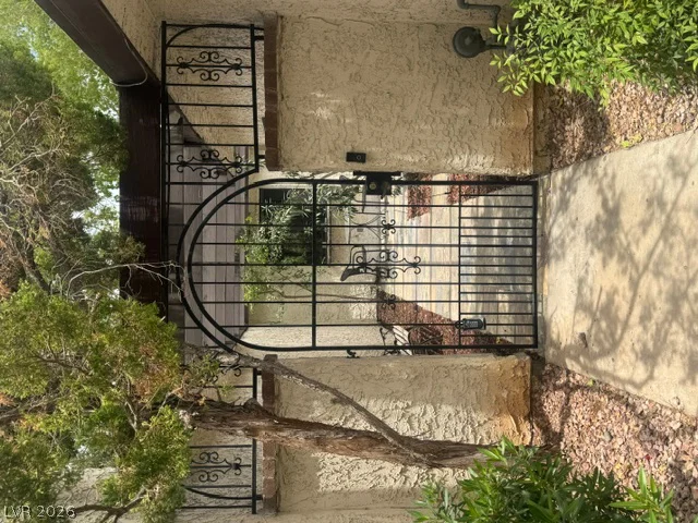 2674 San Martin, Las Vegas, NV 89121