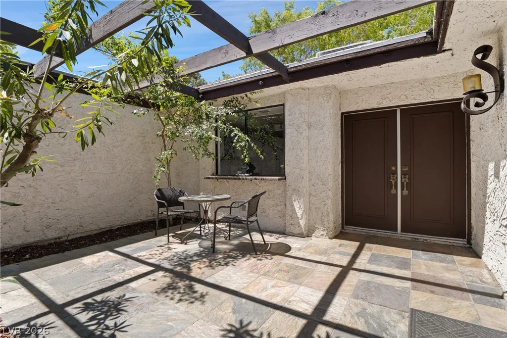 2674 San Martin, Las Vegas, NV 89121