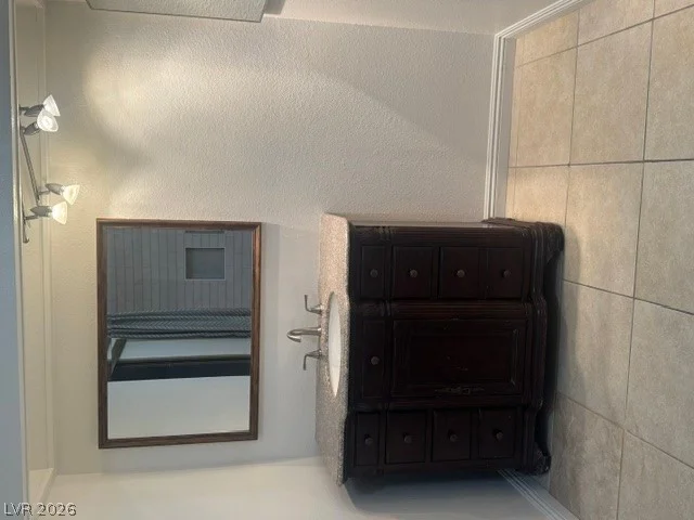 2674 San Martin, Las Vegas, NV 89121