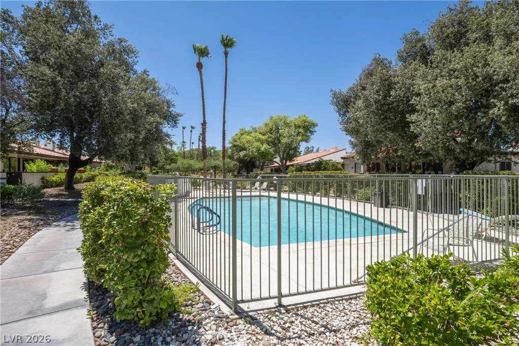 2674 San Martin, Las Vegas, NV 89121