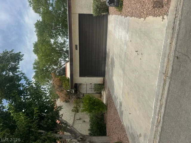 2674 San Martin, Las Vegas, NV 89121