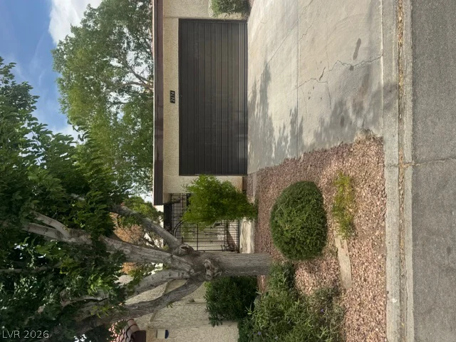 2674 San Martin, Las Vegas, NV 89121