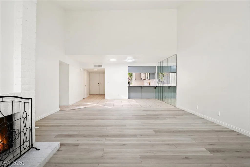 2674 San Martin, Las Vegas, NV 89121
