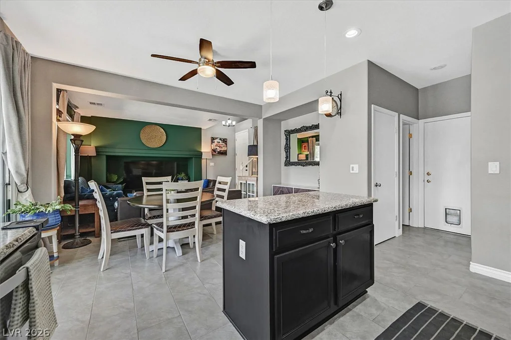 5807 Field Breeze, Las Vegas, NV 89148