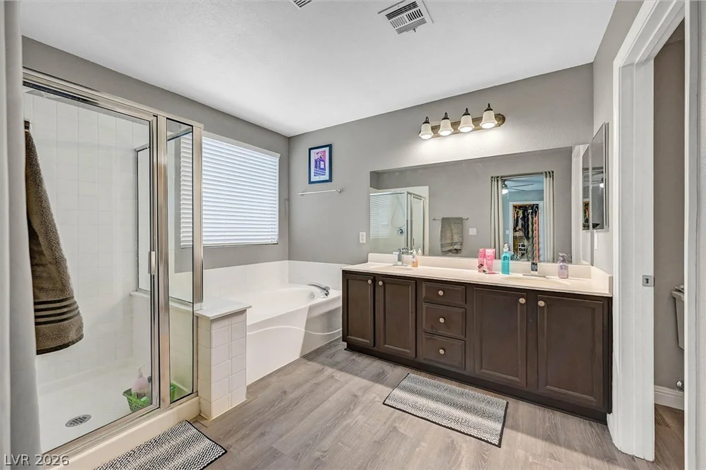 5807 Field Breeze, Las Vegas, NV 89148