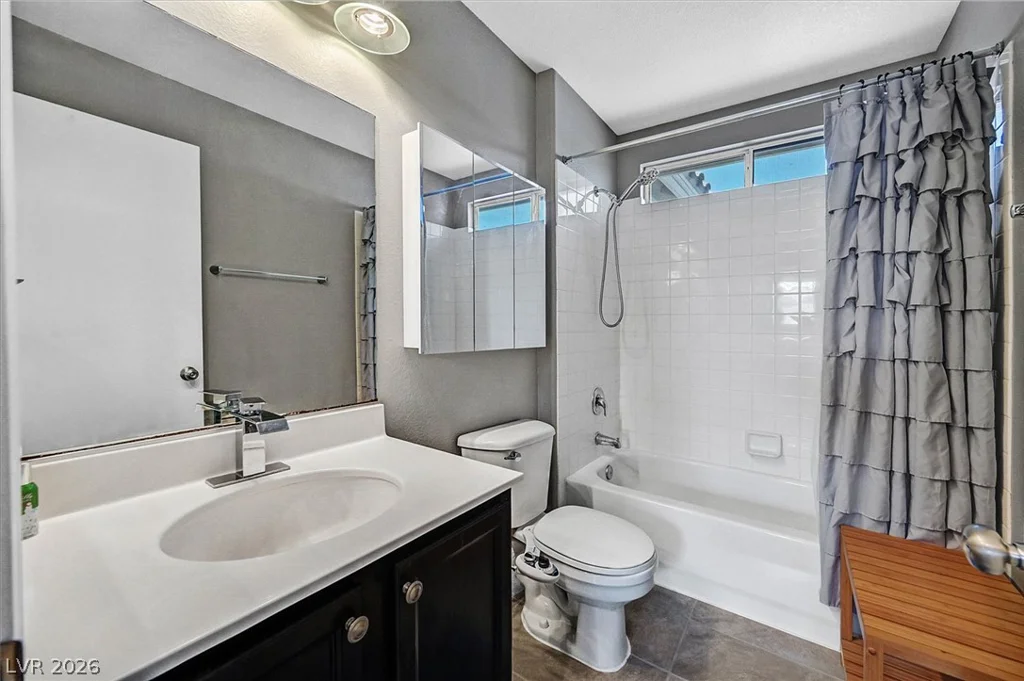 5807 Field Breeze, Las Vegas, NV 89148