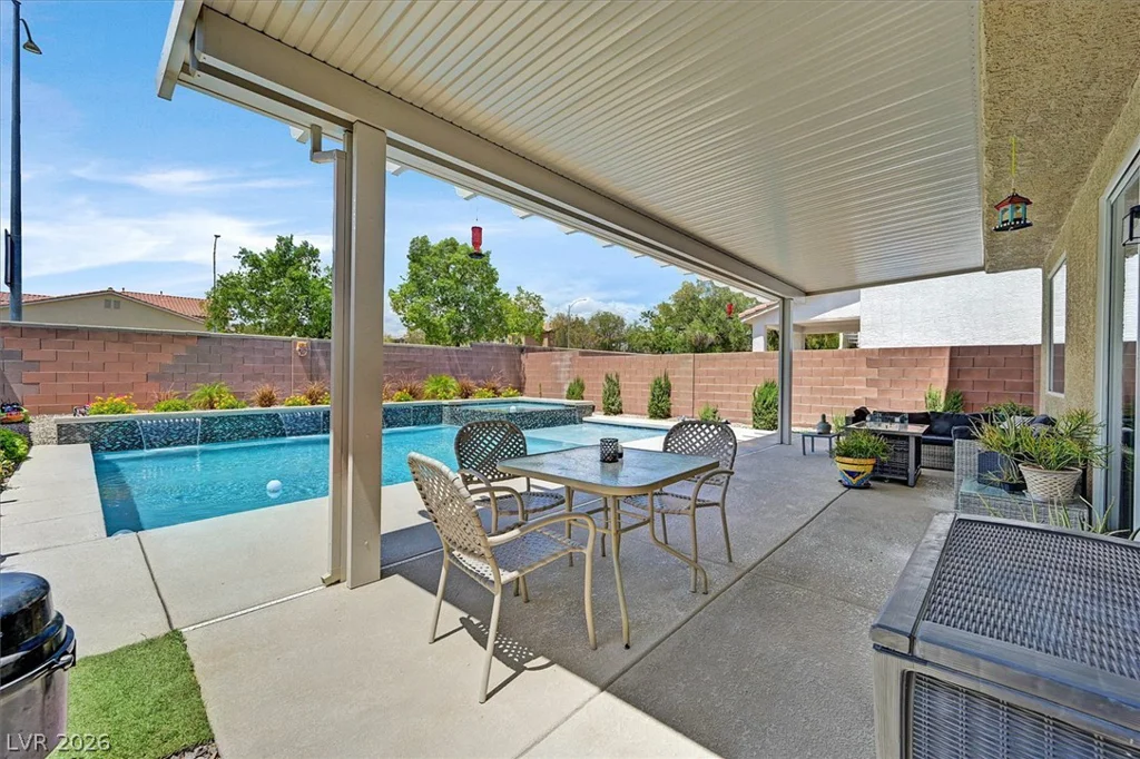 5807 Field Breeze, Las Vegas, NV 89148