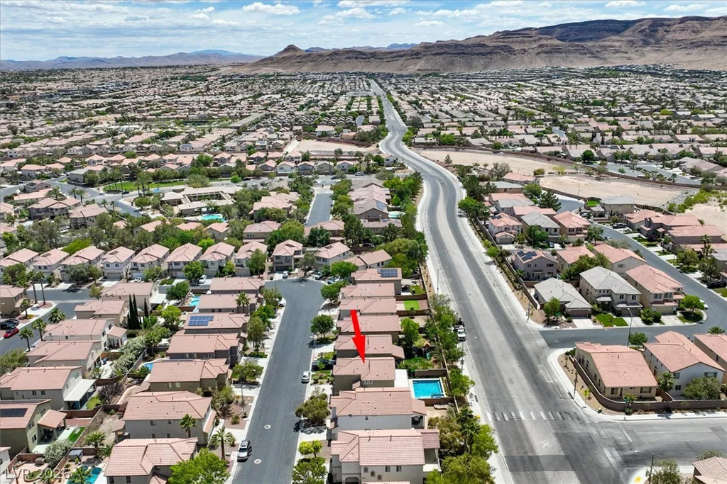 5807 Field Breeze, Las Vegas, NV 89148