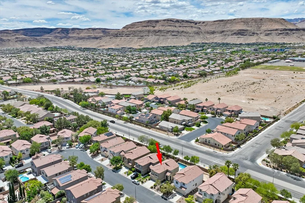 5807 Field Breeze, Las Vegas, NV 89148