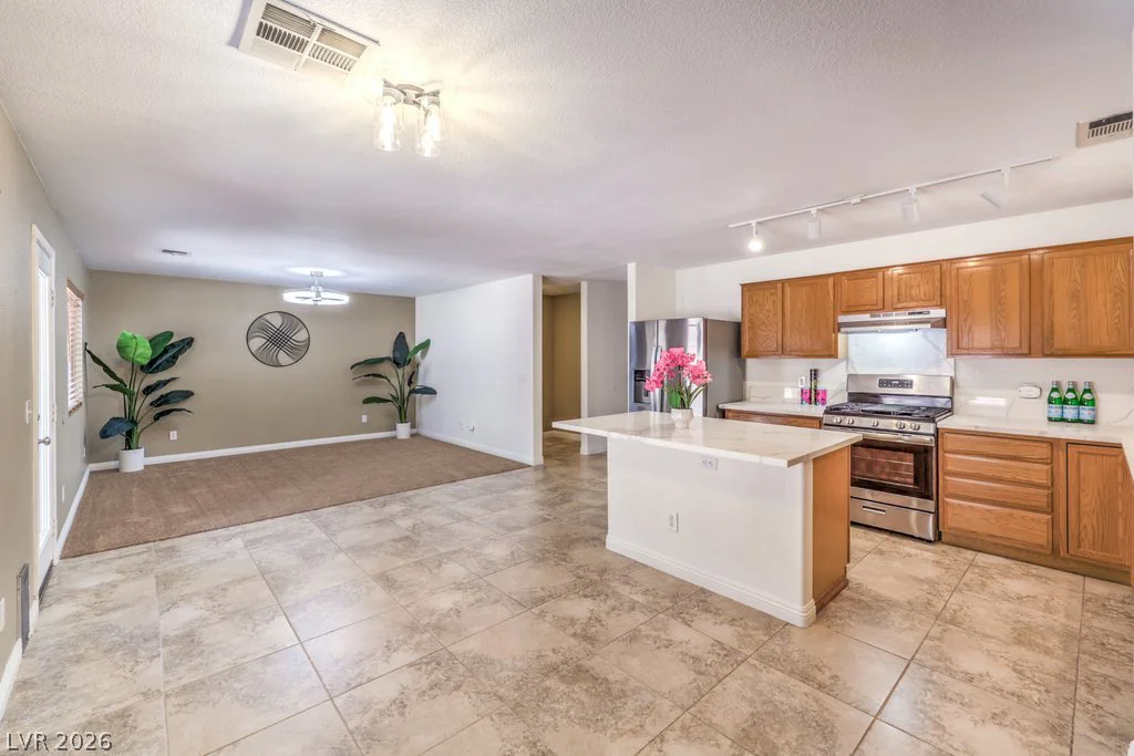 5016 Dancing Lights, Las Vegas, NV 89130