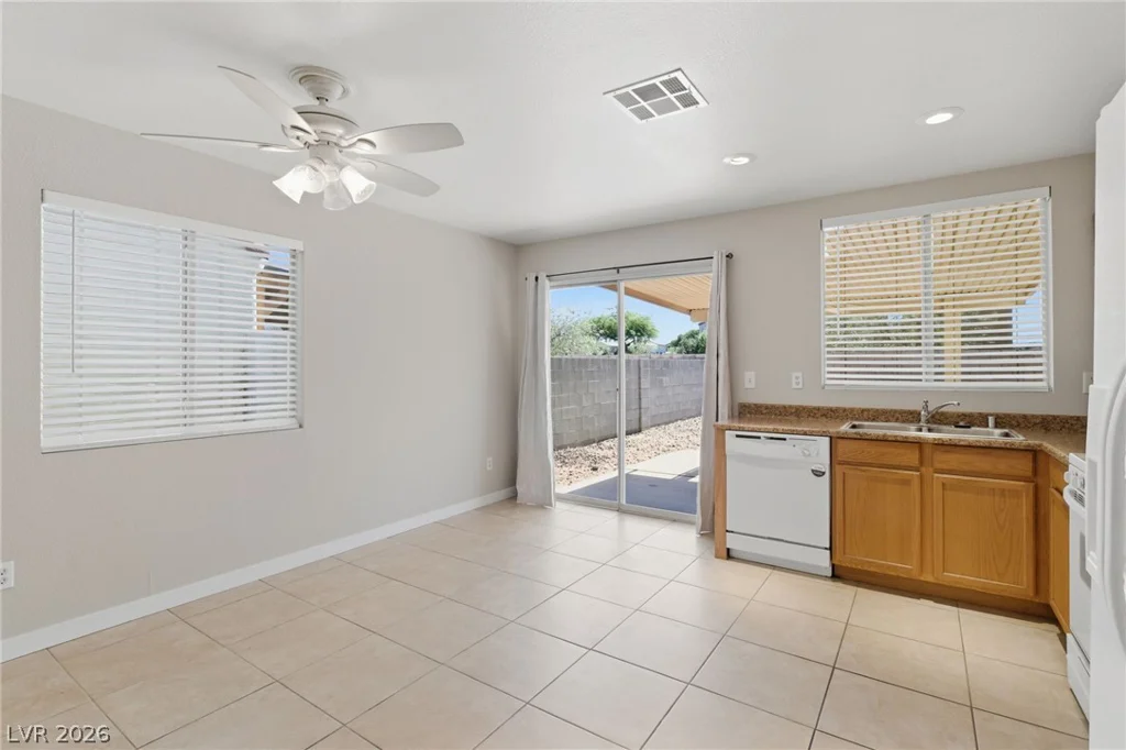 744 Salt Flats, Henderson, NV 89011