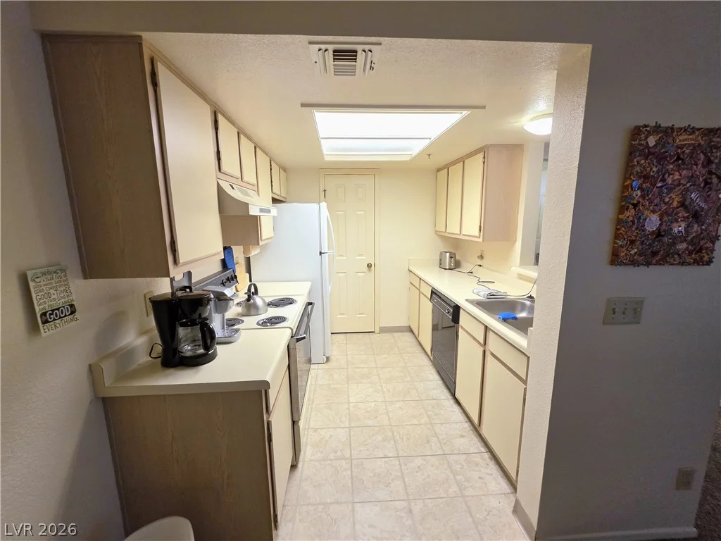 3550 Bay Sands, Laughlin, NV 89029