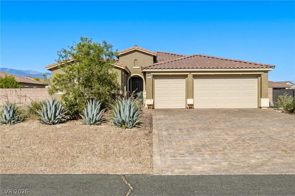 4920 Peppertree, Pahrump, NV 89061