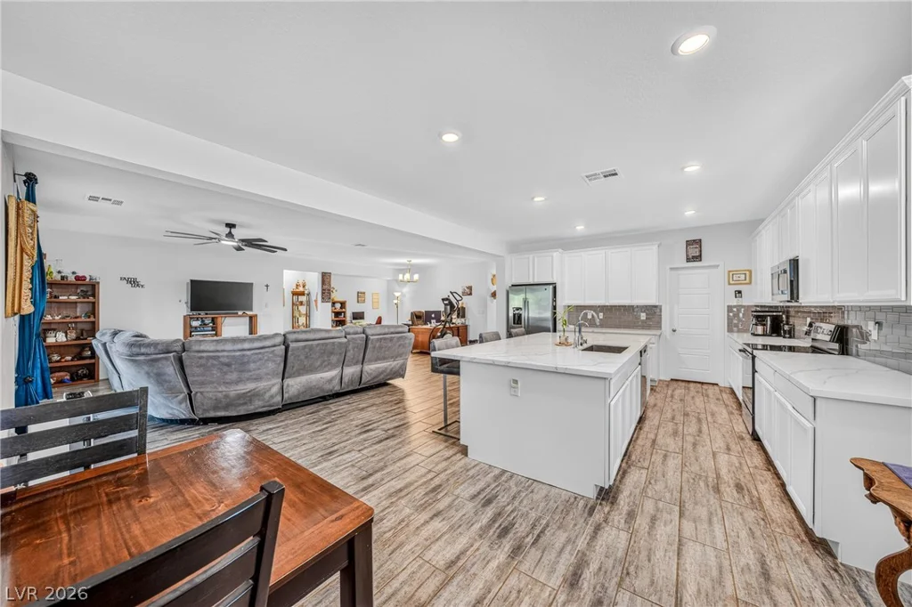 4920 Peppertree, Pahrump, NV 89061