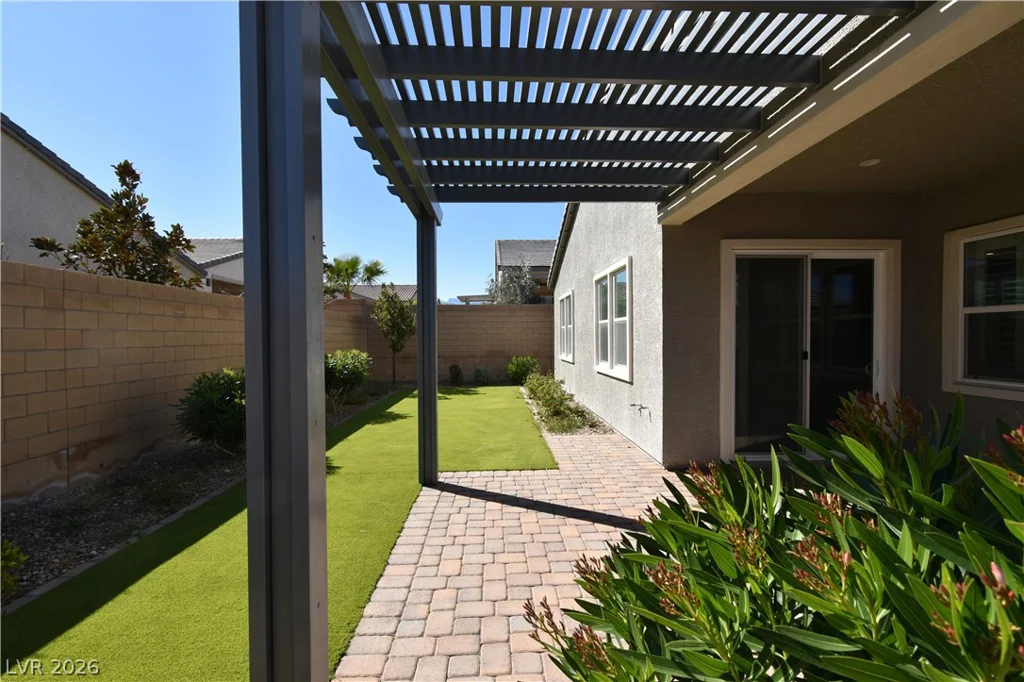10149 Copper Meadow, Las Vegas, NV 89166