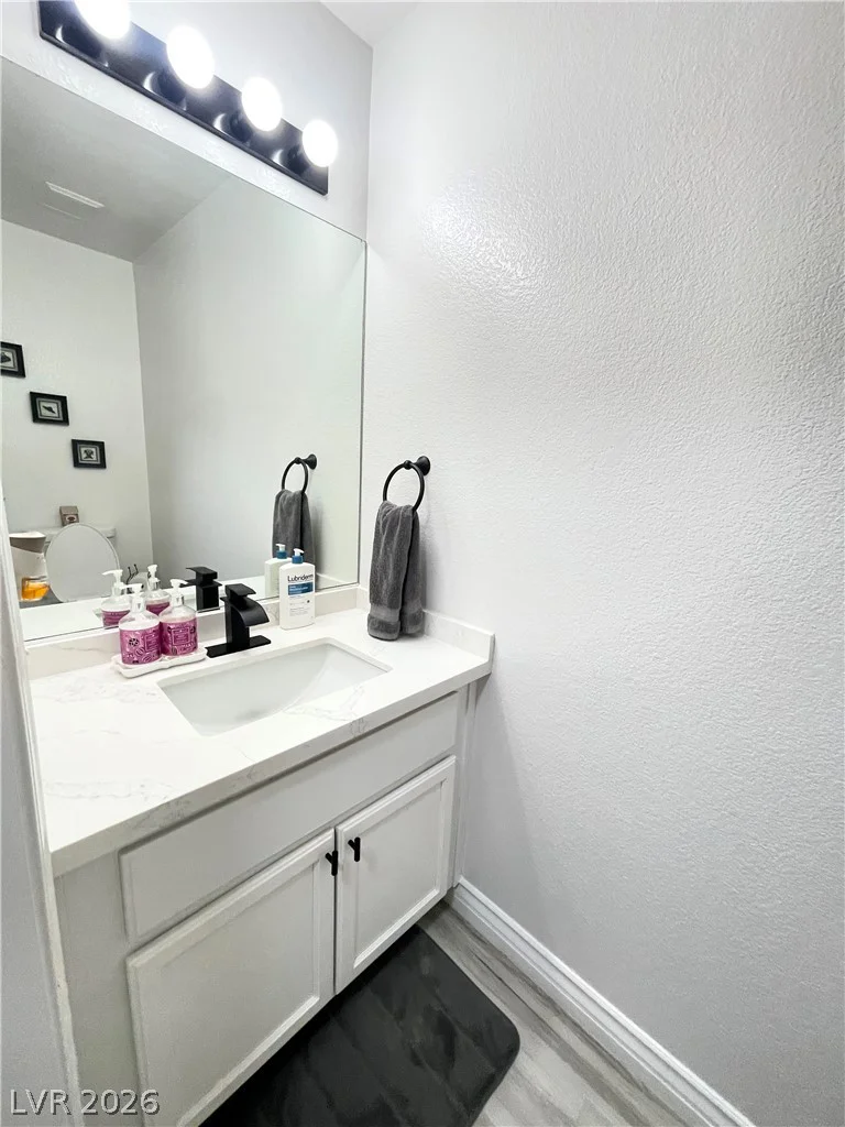 2748 Stargate, Las Vegas, NV 89108