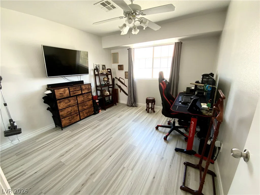 2748 Stargate, Las Vegas, NV 89108