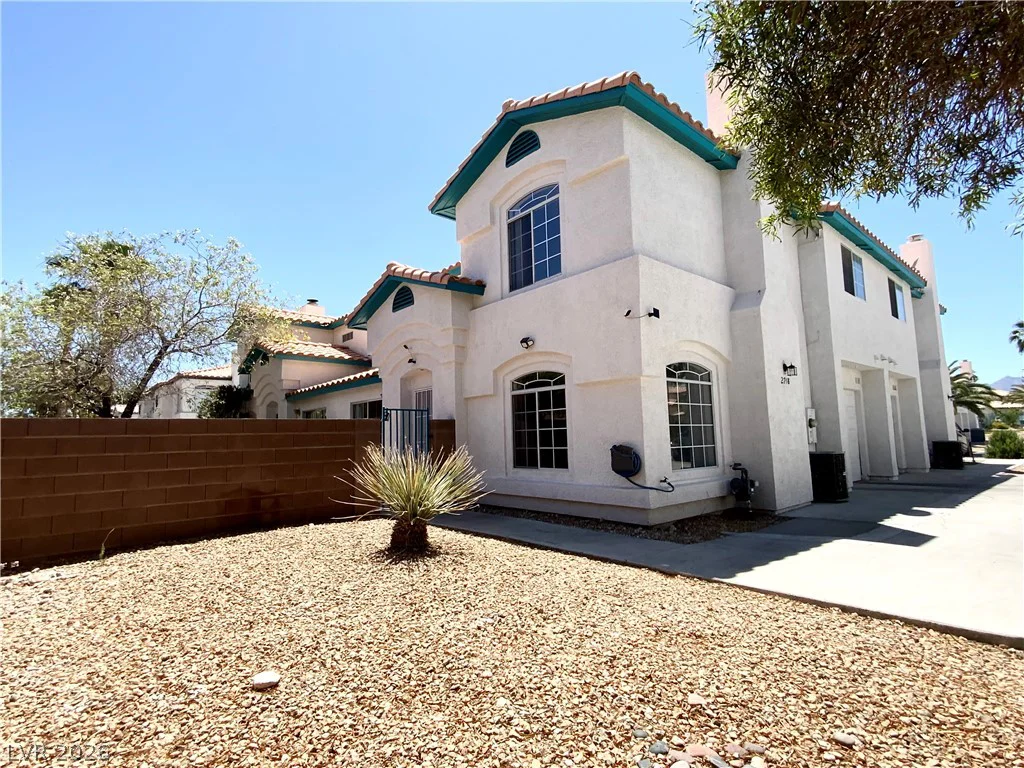 2748 Stargate, Las Vegas, NV 89108