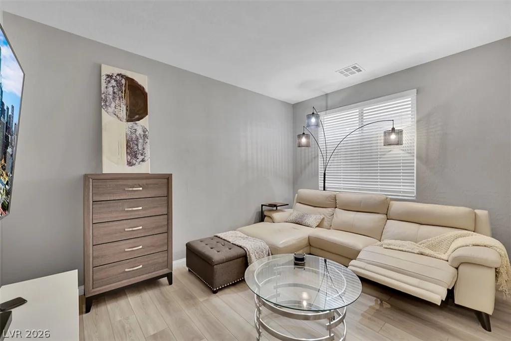 329 Silva, Henderson, NV 89011
