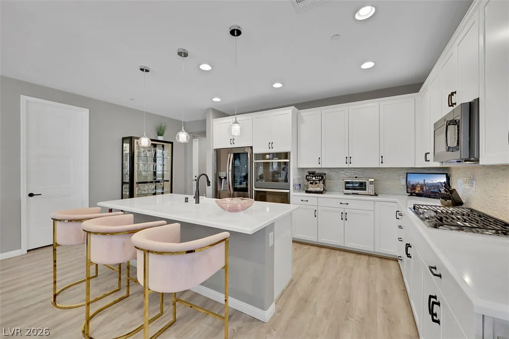 329 Silva, Henderson, NV 89011