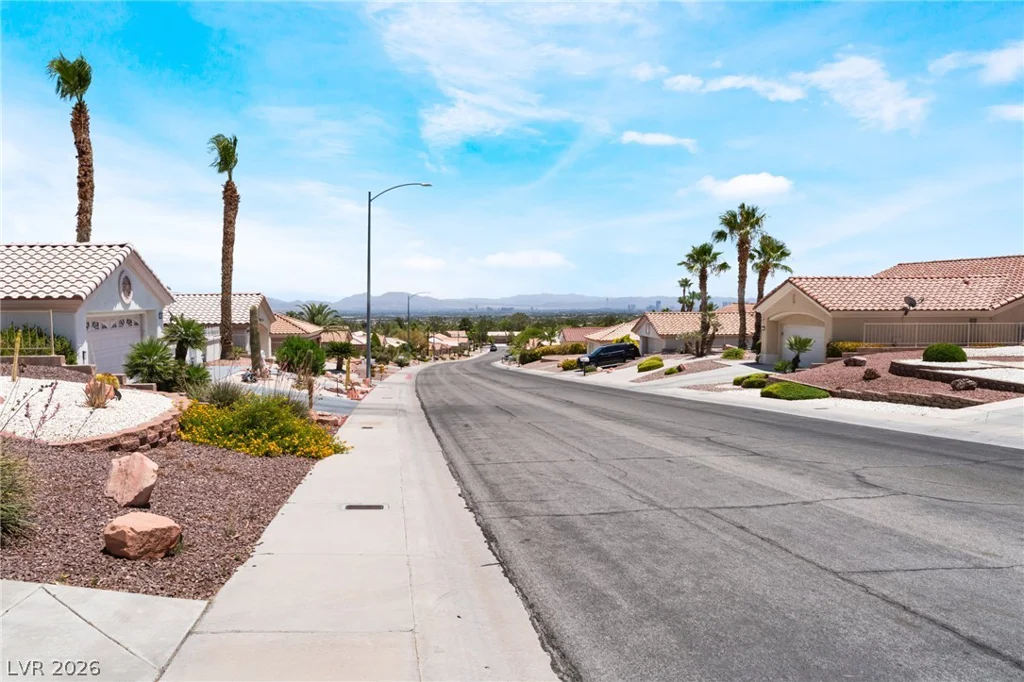 10424 Marymont, Las Vegas, NV 89134