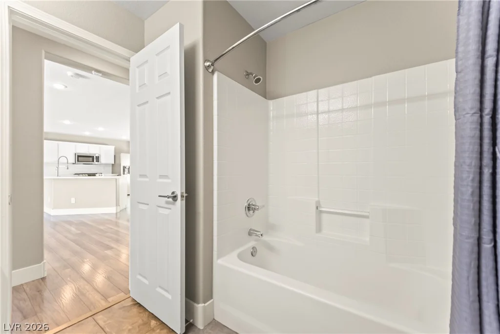2726 Watkins Glen, Henderson, NV 89052
