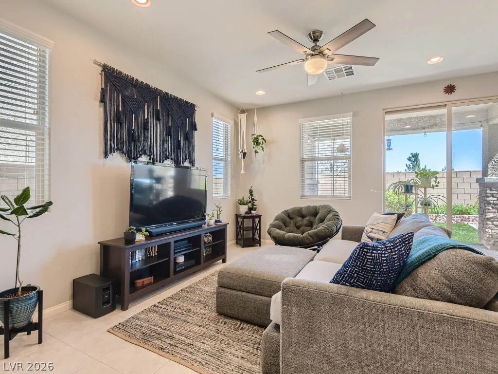 8110 Skye Foothills, Las Vegas, NV 89166