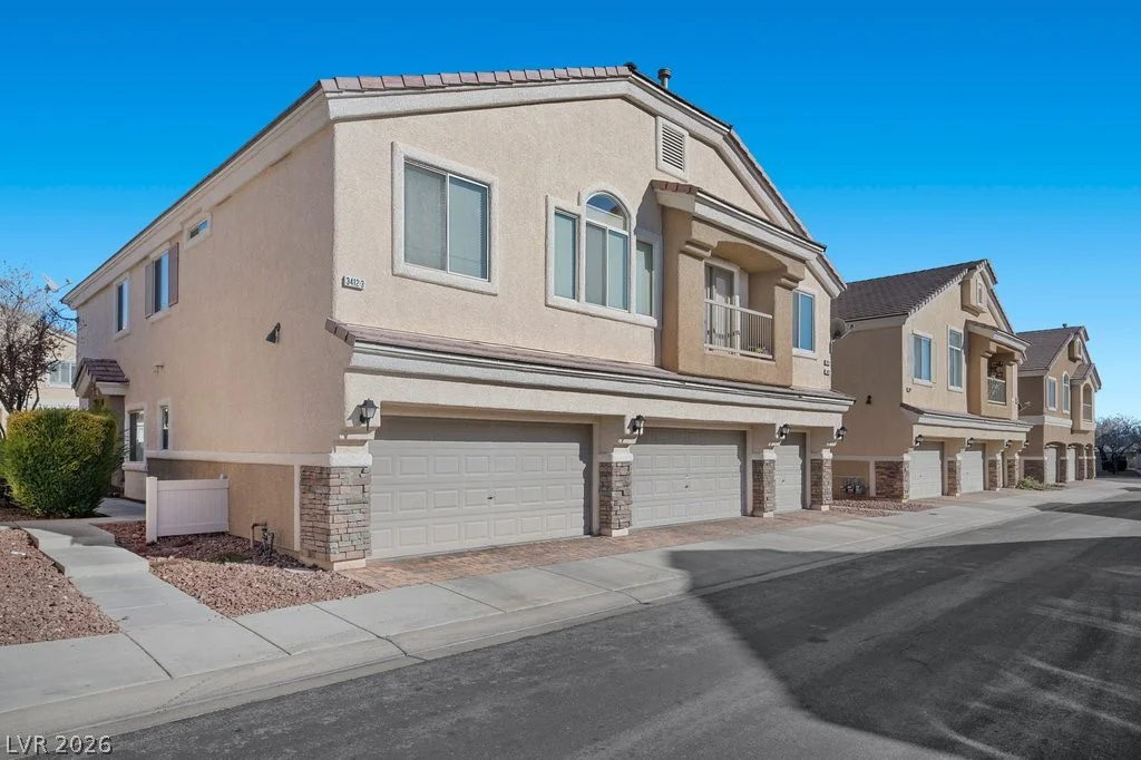 3412 Robust Robin, North Las Vegas, NV 89084