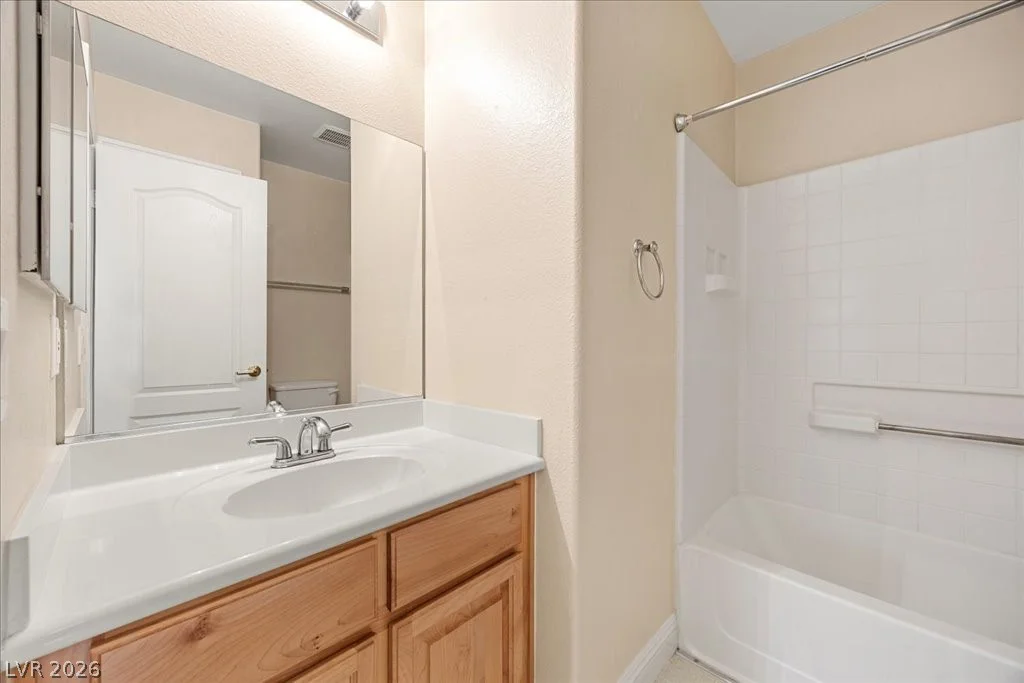 3412 Robust Robin, North Las Vegas, NV 89084