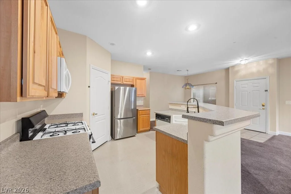3412 Robust Robin, North Las Vegas, NV 89084