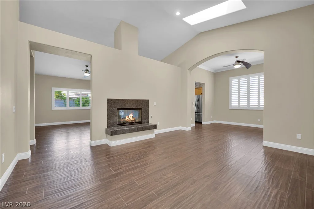 5812 Bargull Bay, Las Vegas, NV 89131
