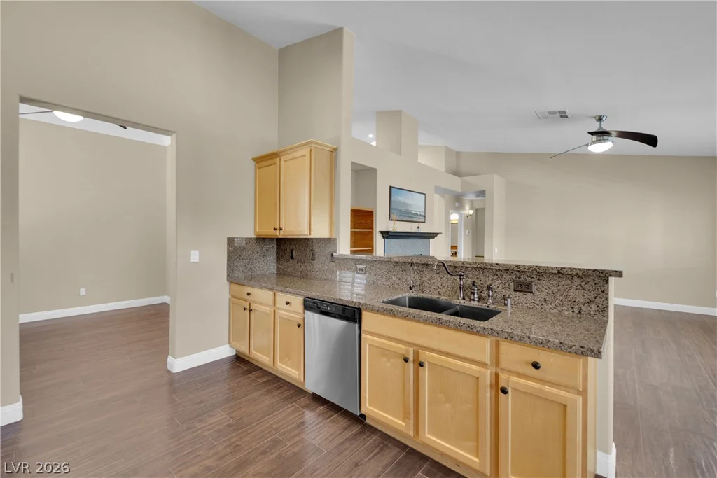 5812 Bargull Bay, Las Vegas, NV 89131