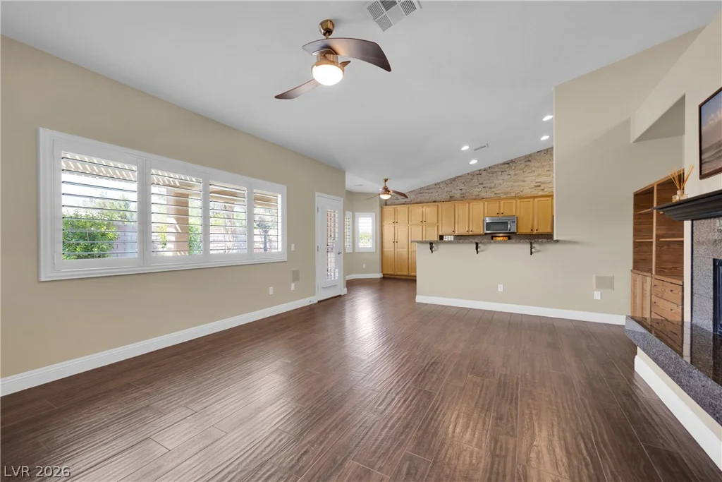 5812 Bargull Bay, Las Vegas, NV 89131