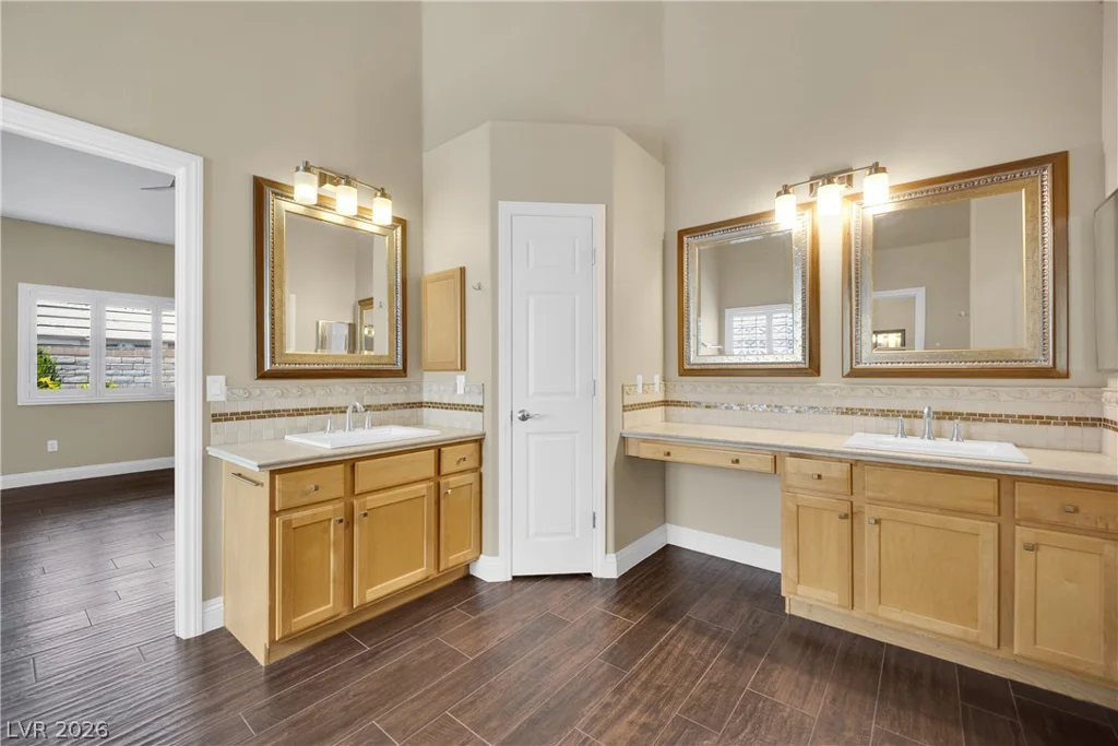 5812 Bargull Bay, Las Vegas, NV 89131