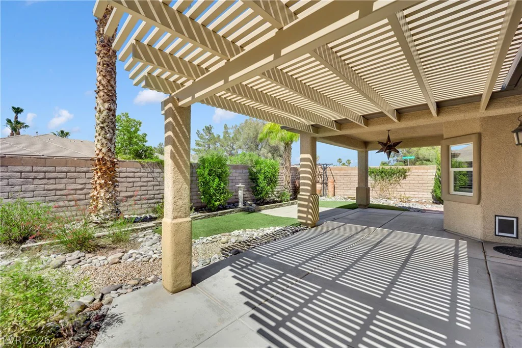 5812 Bargull Bay, Las Vegas, NV 89131