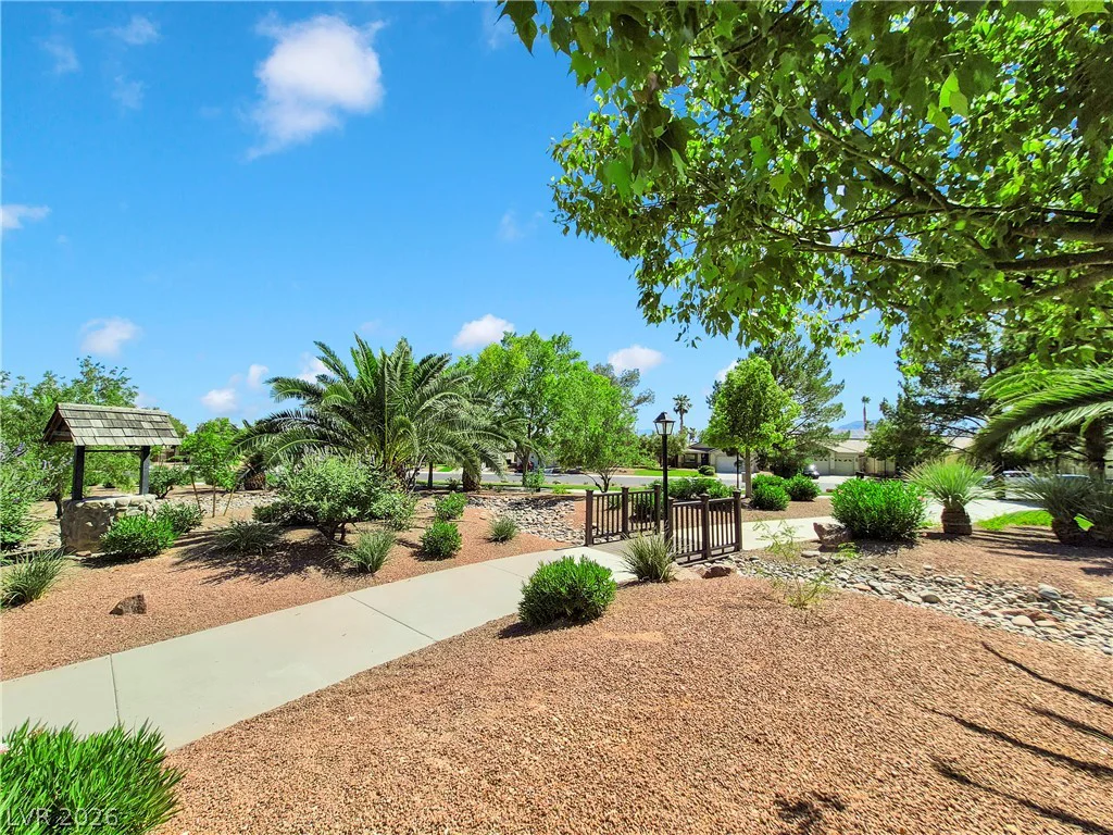5812 Bargull Bay, Las Vegas, NV 89131