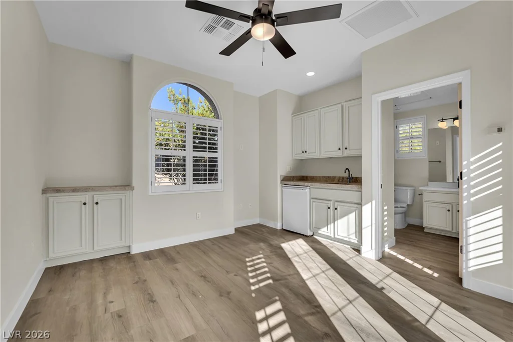 2900 Forest Grove, Henderson, NV 89052