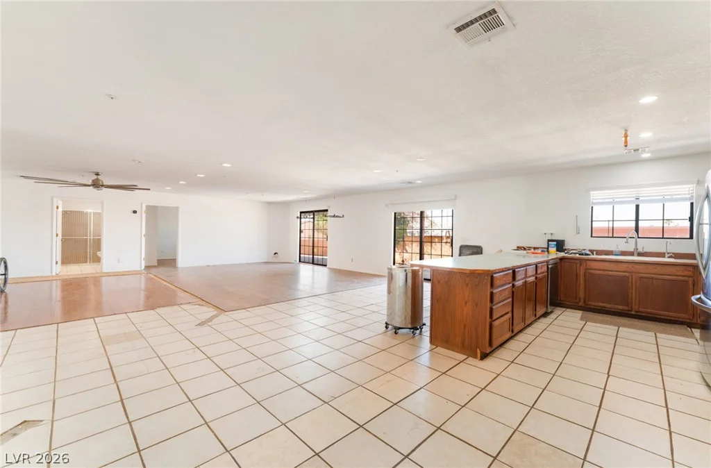 7045 Bilpar, Las Vegas, NV 89131