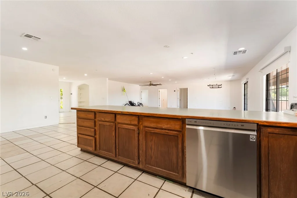 7045 Bilpar, Las Vegas, NV 89131
