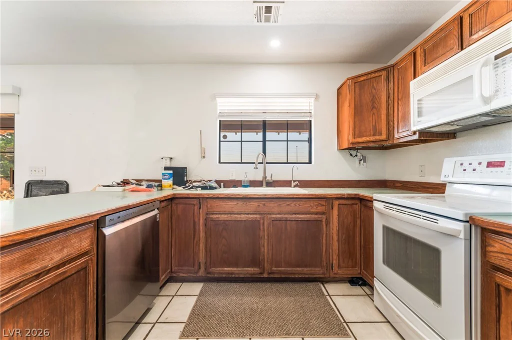 7045 Bilpar, Las Vegas, NV 89131