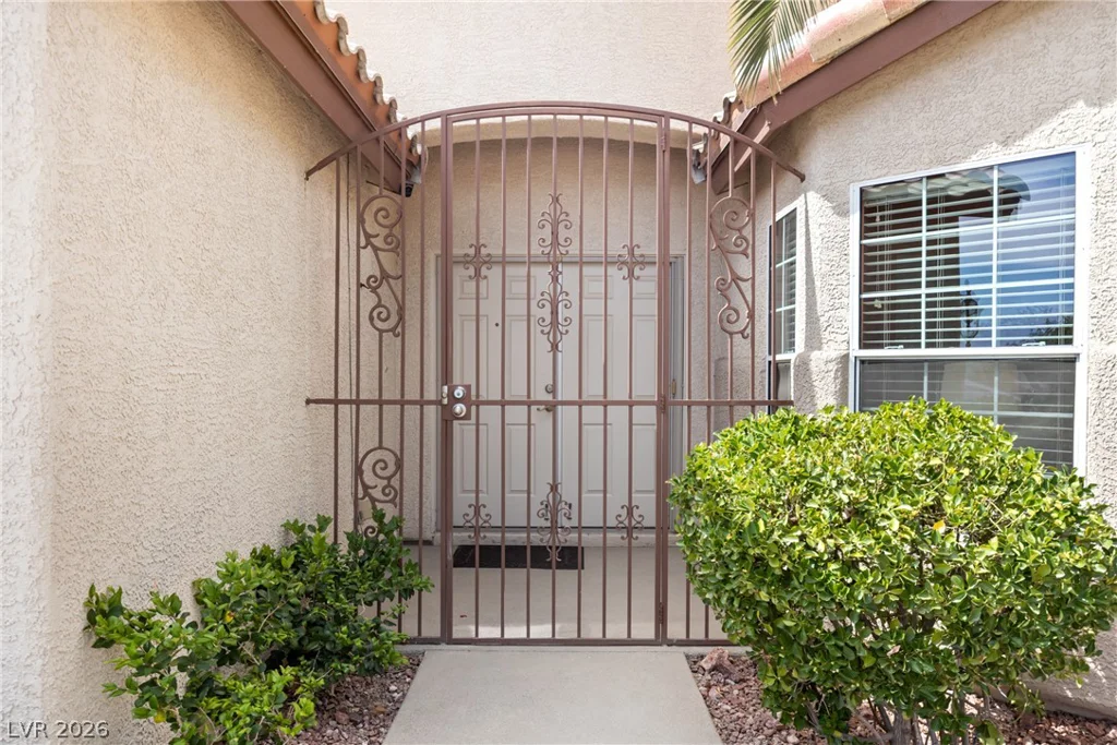 8769 Frasure Falls, Las Vegas, NV 89178