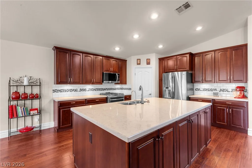 8769 Frasure Falls, Las Vegas, NV 89178