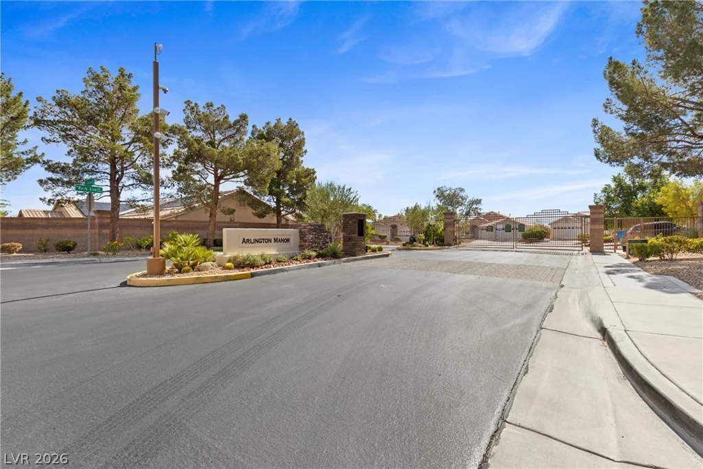 8769 Frasure Falls, Las Vegas, NV 89178