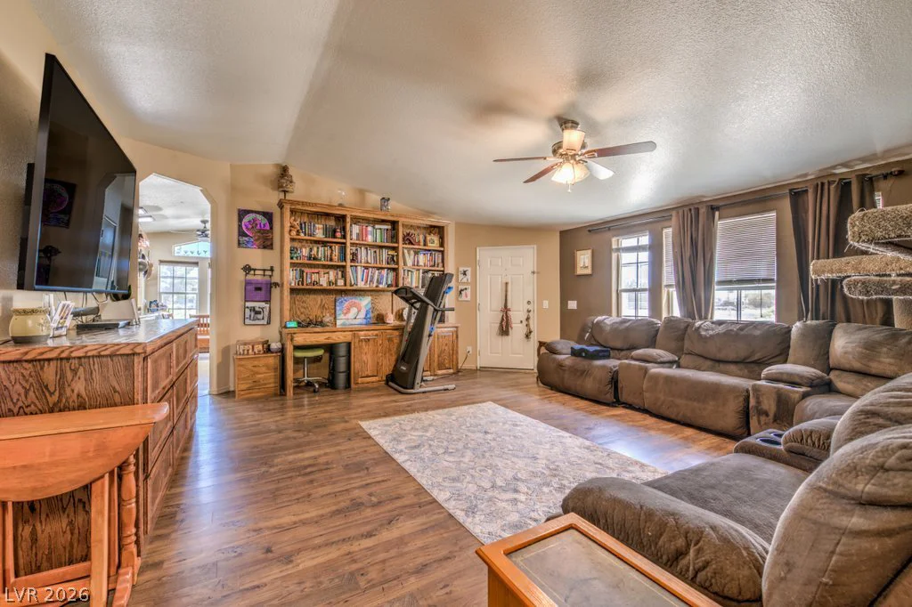3410 Adobe, Pahrump, NV 89048