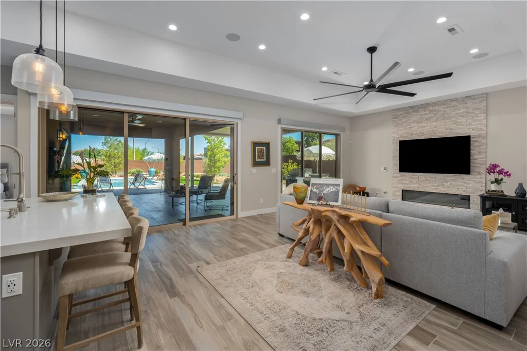 6720 IRON SQUARE, Las Vegas, NV 89148