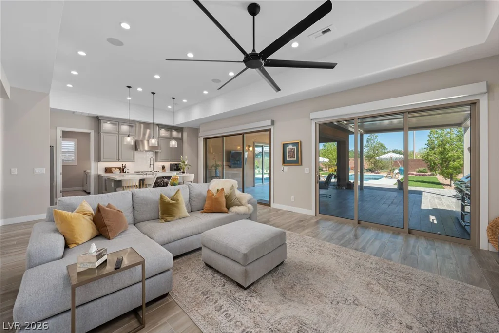 6720 IRON SQUARE, Las Vegas, NV 89148